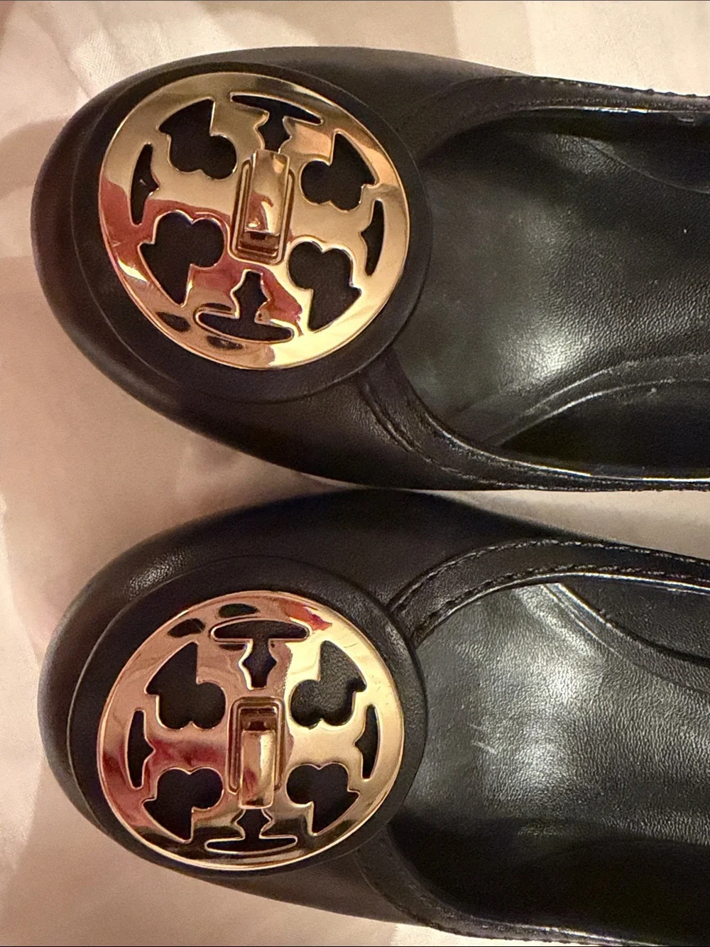 Tory Burch Black Leather chunky heels with Gold Logo Medallion